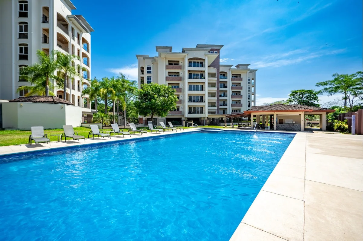 3Beds  Beachfront  Club access + Resort Amenities - Apartments for Rent in Tamarindo, Provincia de Guanacaste, Costa Rica - Image 1