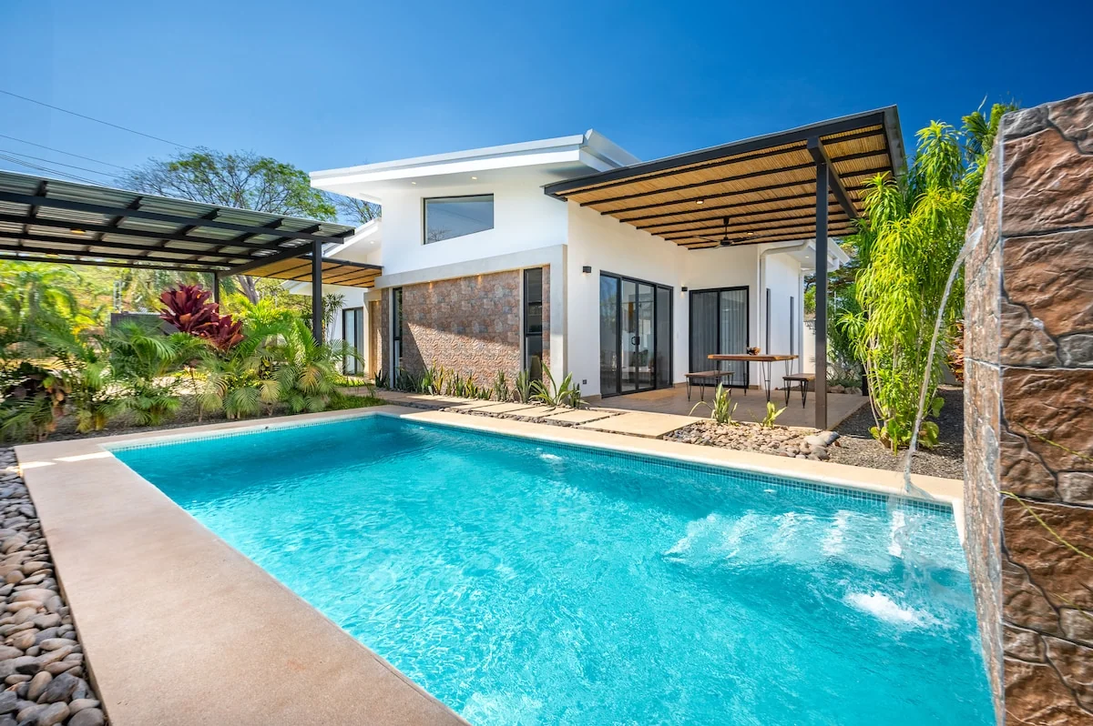 Private House and Pool 15 min from Tamarindo Town - Houses for Rent in La Garita Nueva, Provincia de Guanacaste, Costa Rica - Image 1