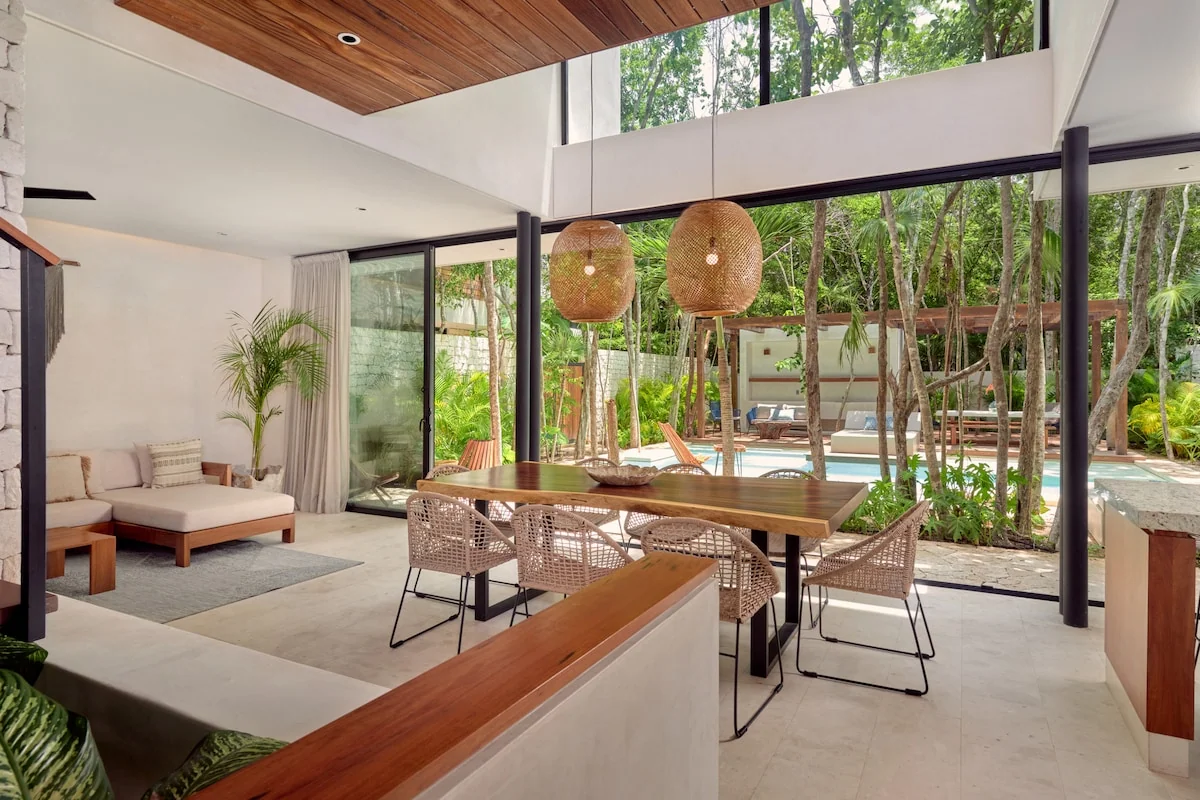 9BR Luxury Villa