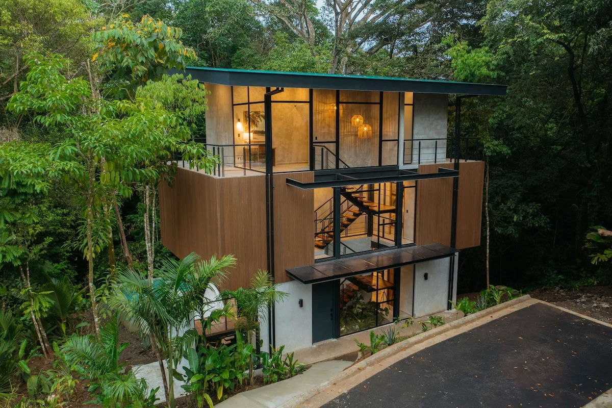 3BR Luxury Villa