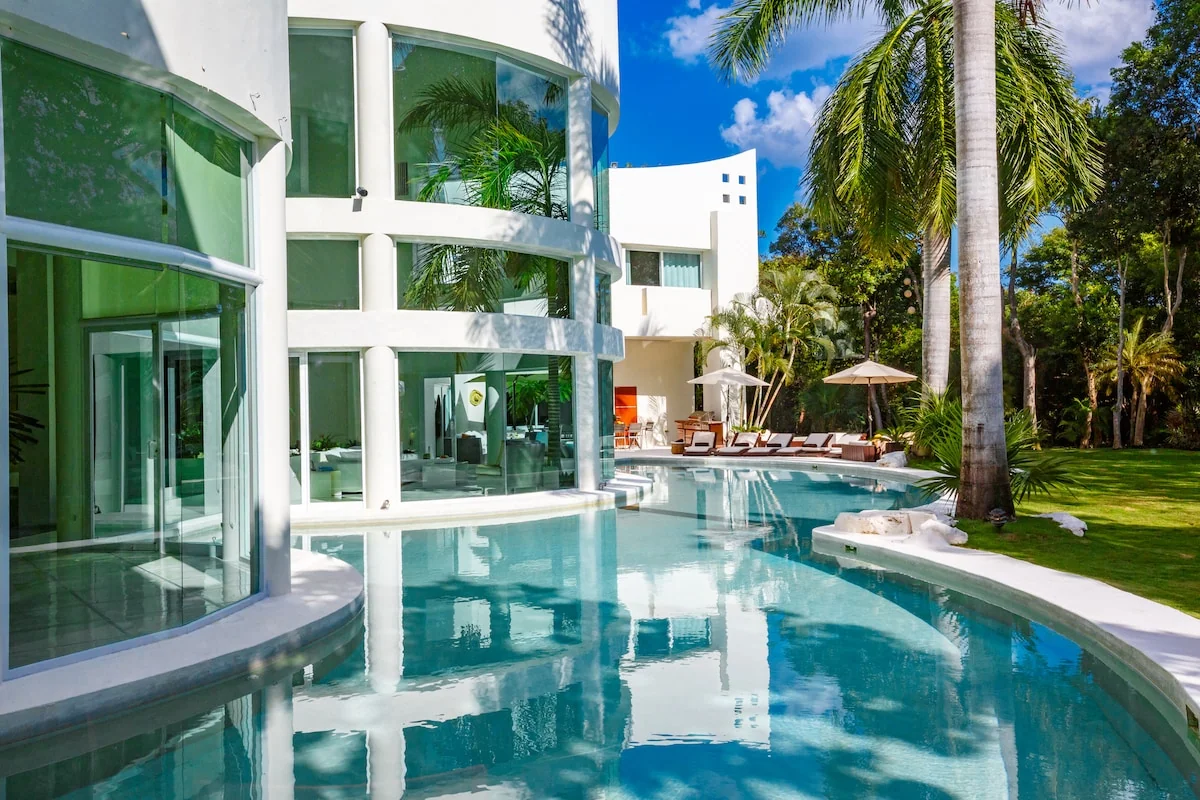 Villa Aqua