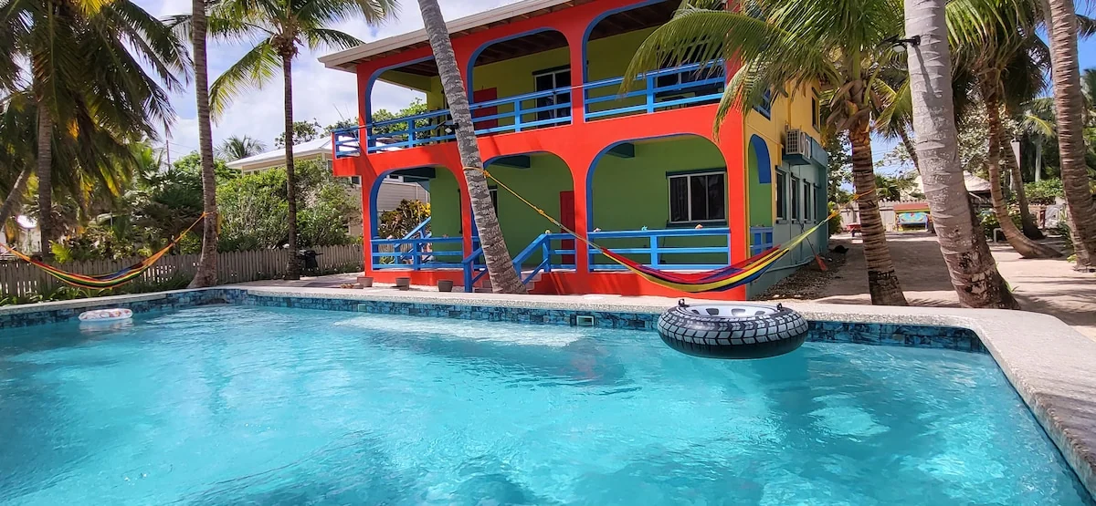 Beachfront house 4BR, private dock, pool, beach - Villas for Rent in San Pedro, Corozal District, Belize - Image 1