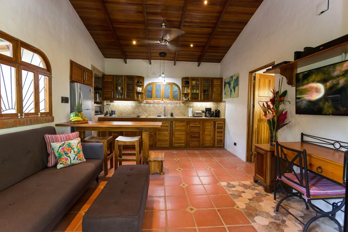 Manuel Antonio Jungle Retreat (with private pool)