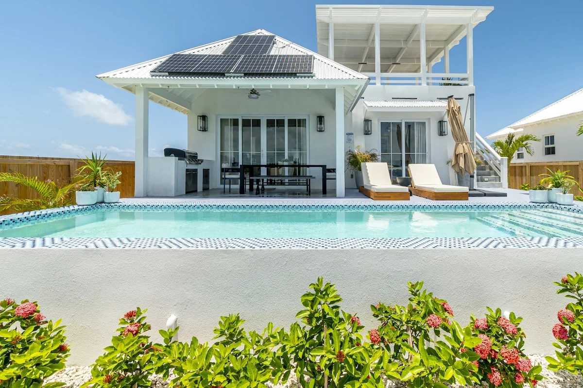 Canalfront Retreat&Mistico BeachClub+BoatShuttle - Villas for Rent in San Pedro, Belize, Belize - Image 1