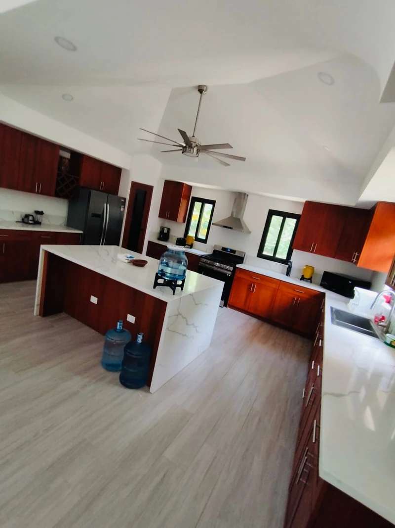 3BR Villa