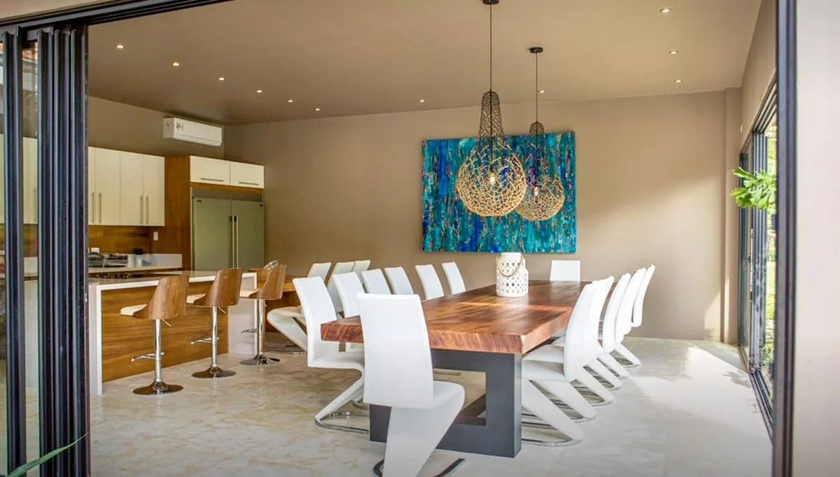8BR Villa