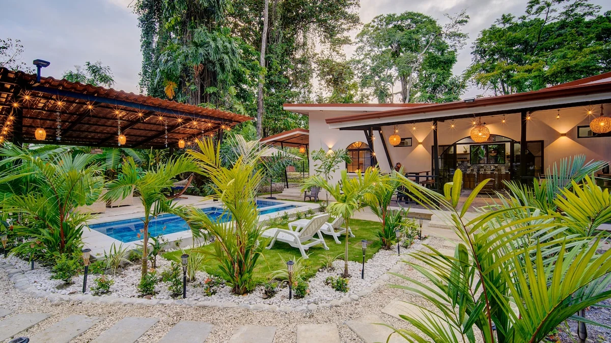 Amalfi House-Black Beach Puerto Viejo-Pool-BBQ - Houses for Rent in Puerto Viejo de Talamanca, Limón Province, Costa Rica - Image 1