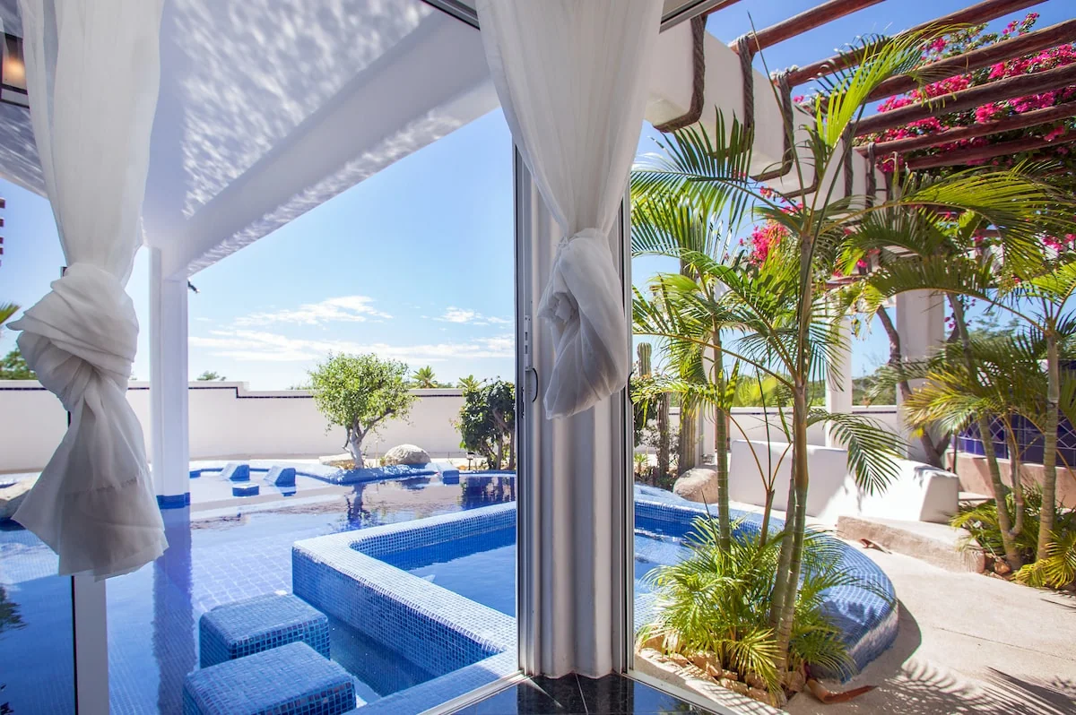 BEAUTIFUL VILLA WITH PRIVATE POOL - Villas for Rent in Cabo San Lucas, Baja California Sur, Mexico - Image 1