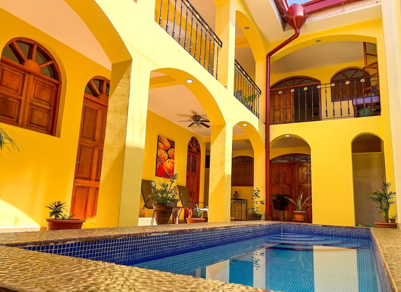 3 BR Colonial Downtown With Private Pool King Beds - Houses for Rent in Granada, Granada, Nicaragua