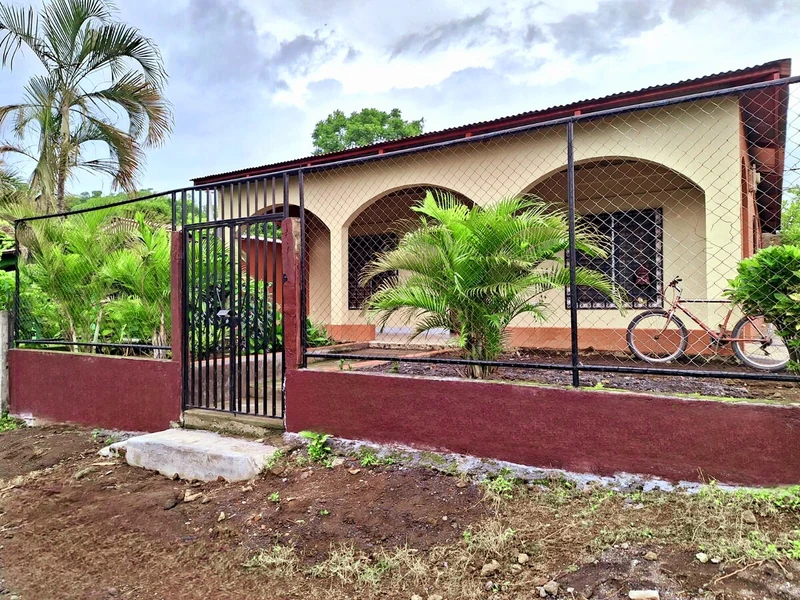 Fully equipped vacation home (with pool) - Houses for Rent in Moyogalpa, Rivas, Nicaragua