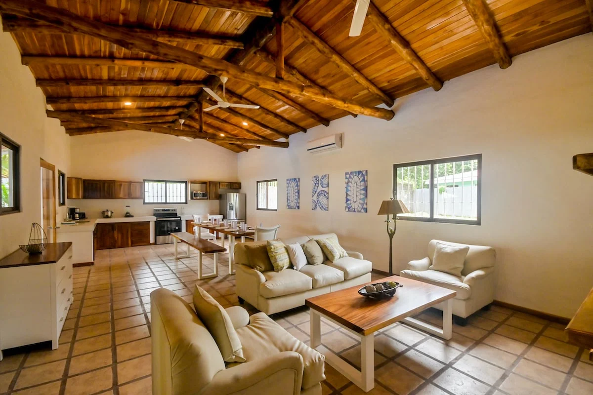 CASA PAZ⁂PRIVATE-POOL⁂SLEEPS12 - Houses for Rent in Playa Hermosa, Provincia de Puntarenas, Costa Rica - Image 1