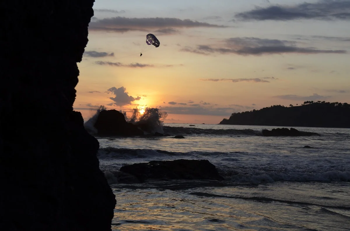Beach Suite with Terrace by the Park ANaLIA - Apartments for Rent in Quepos, Puntarenas, Costa Rica