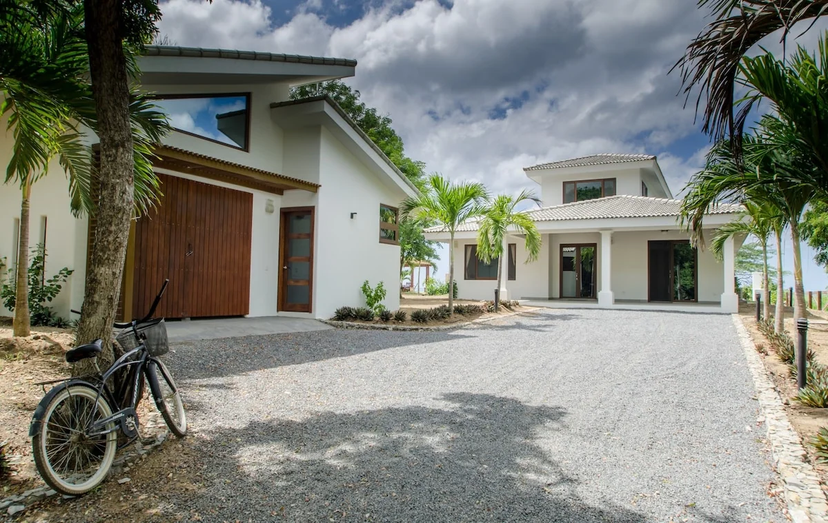 Ventana a las Olas (1br) 6