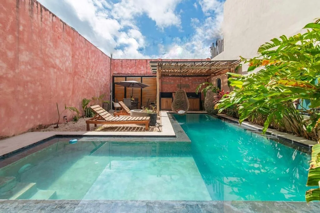 9BR Luxury Villa