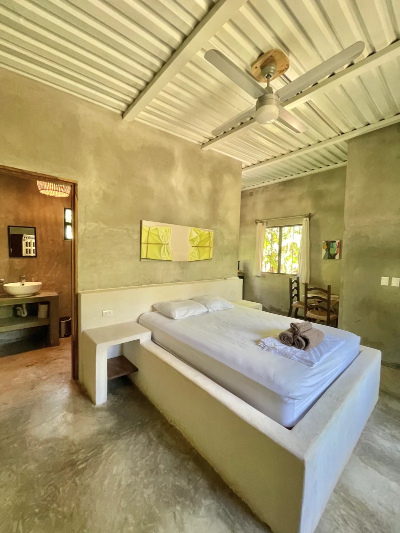 Casita # 3 With Kitchen on Lakefront Property - Tiny houses for Rent in Rivas, Rivas, Nicaragua