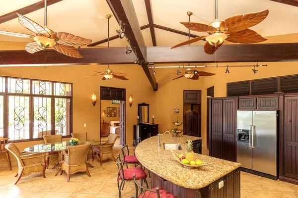 Villa Leonardo — 2 bedroom vacation rental in Manuel Antonio