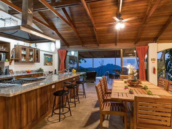 Paloma House — 3 bedroom vacation rental in Manuel Antonio