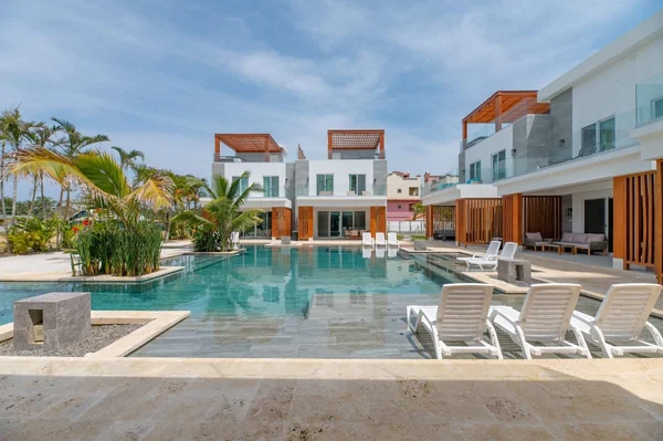 Lionfish Villa — 3 bedroom vacation rental in West Bay