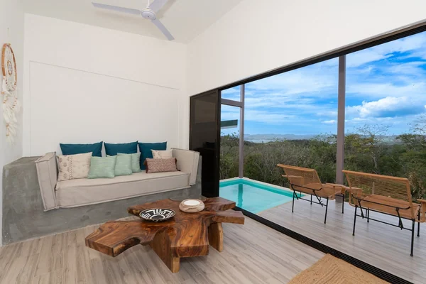 Honey Essence — 2 bedroom vacation rental in La Cruz