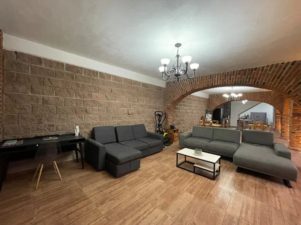 6BR Villa in Jiutepec — 6 bedroom vacation rental in Jiutepec