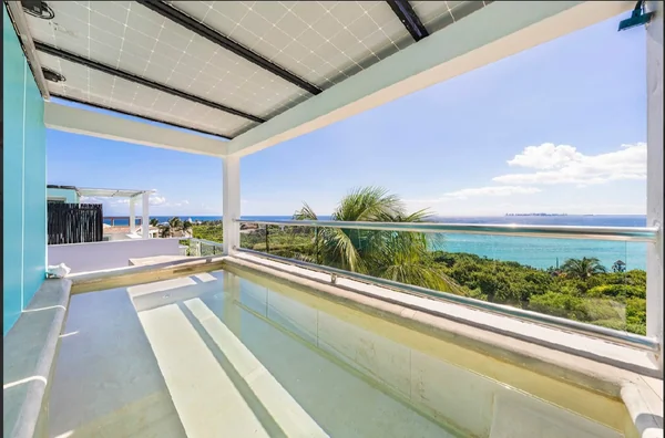 Panoramic 360° Views Private Home — 3 bedroom vacation rental in Isla Mujeres