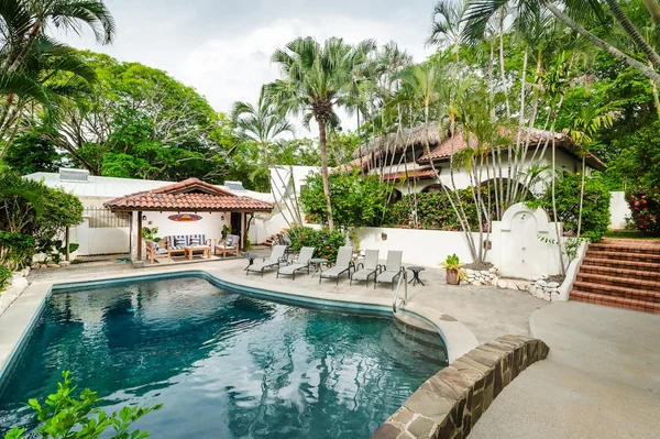 Casa de Valencia — 3 bedroom vacation rental in Tamarindo