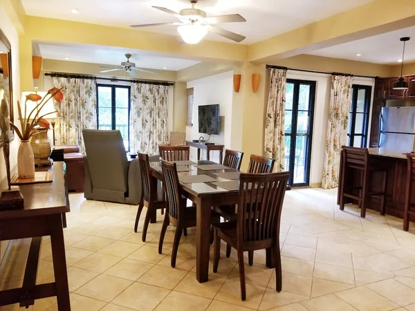 Home Base — 2 bedroom vacation rental in Tamarindo