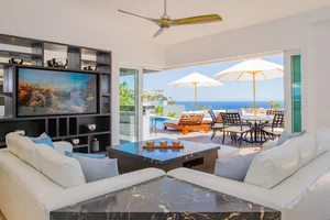 6BR Villa in Pedregal — 6 bedroom vacation rental in Pedregal