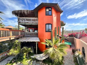 Villa del Faro — 6 bedroom vacation rental in El Pescadero