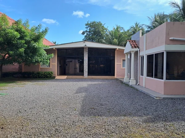 5BR Villa in San Pedro — 5 bedroom vacation rental in San Pedro