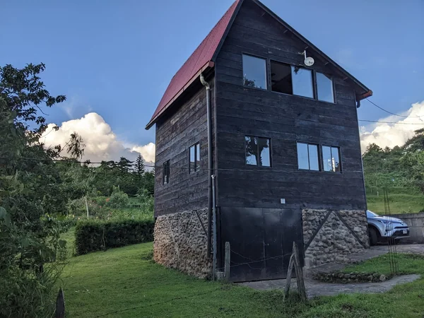 2BR Cabin in Coffee Highlands (Matagalpa & Jinotega) — 2 bedroom vacation rental in Coffee Highlands (Matagalpa & Jinotega)