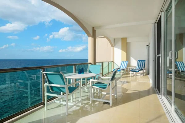 Tropical Paradise w/ Ocean Views at El Cantil 7BS — 3 bedroom vacation rental in Cozumel