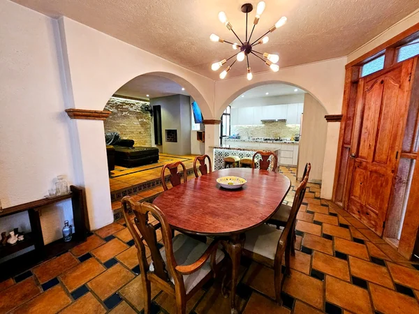 8BR Villa in Guanajuato — 8 bedroom vacation rental in Guanajuato