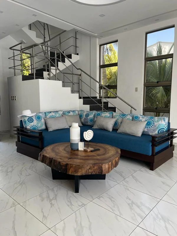 5BR Villa in La Ceiba — 5 bedroom vacation rental in La Ceiba