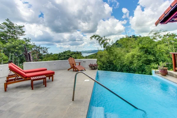 Casa Cielo Azul — 3 bedroom vacation rental in Aqua Resort