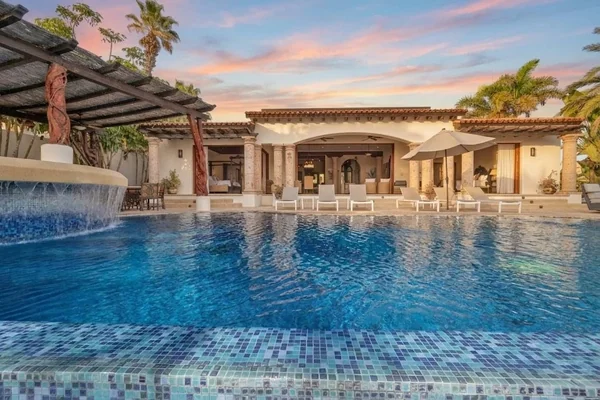 4BR House in Cabo San Lucas — 4 bedroom vacation rental in Cabo San Lucas