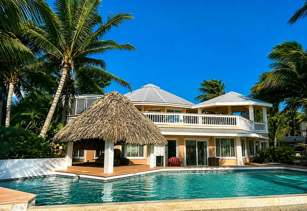 4BR Villa in San Pedro — 4 bedroom vacation rental in San Pedro