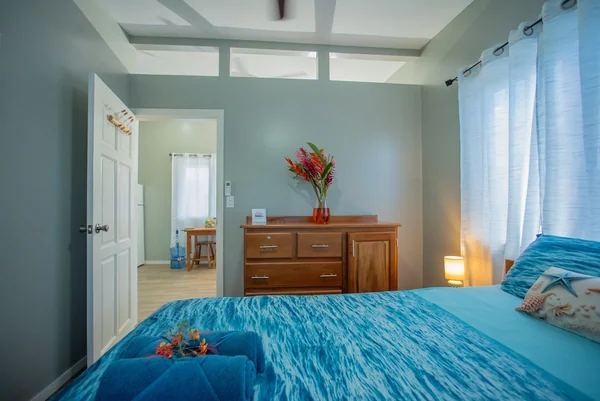 Ola 'Kai Cabins — 5 bedroom vacation rental in 