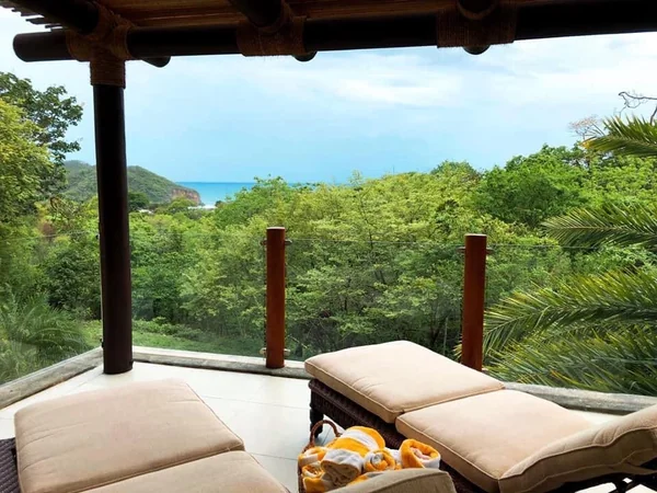3BR Luxury Condo in Guacalito de la Isla — 3 bedroom vacation rental in Guacalito de la Isla