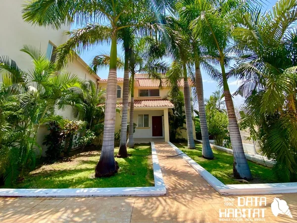 3BR Villa in Santa María Tonameca — 3 bedroom vacation rental in Santa María Tonameca
