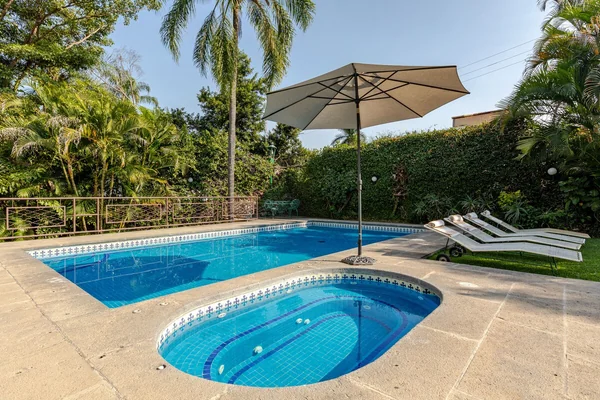 6BR House in Cuernavaca — 6 bedroom vacation rental in Cuernavaca