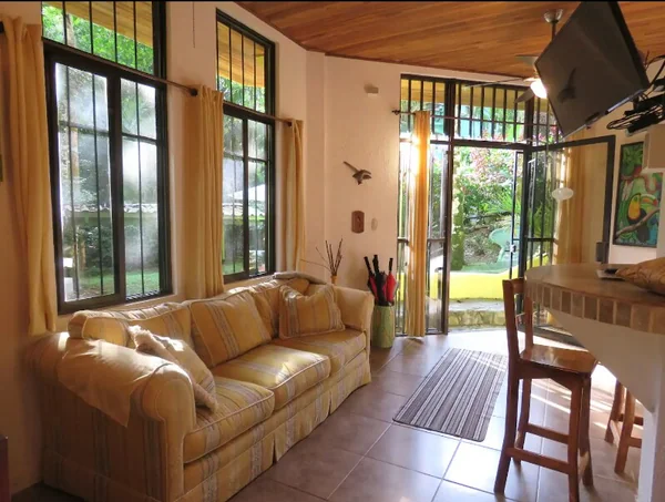 Dos Palmas1200sqft 1King 1Queen — 2 bedroom vacation rental in Manuel Antonio