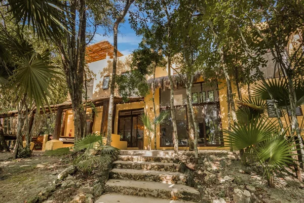 5BR Villa in Bacalar — 5 bedroom vacation rental in Bacalar