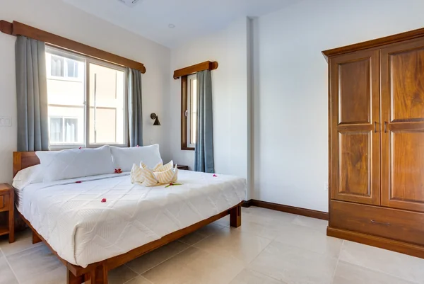 2BR Condo — 2 bedroom vacation rental in 