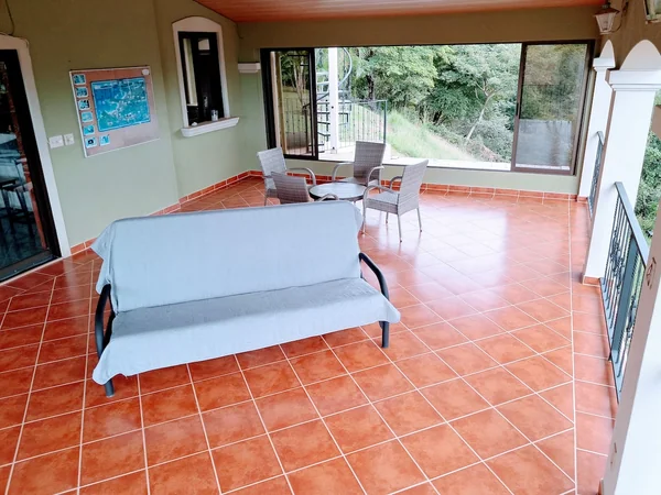 Peaceful and safe house 5 mins from the beach — 4 bedroom vacation rental in 