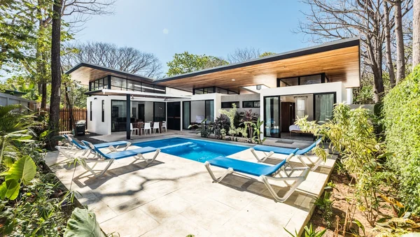 2BR Luxury Villa — 2 bedroom vacation rental in 