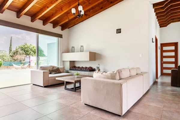 4BR House in San Juan del Río — 4 bedroom vacation rental in San Juan del Río