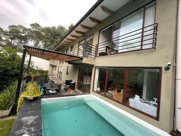 4BR House in Valle de Bravo — 4 bedroom vacation rental in Valle de Bravo