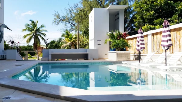 2BR Condo — 2 bedroom vacation rental in 