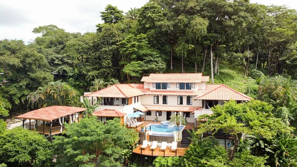 Casa MarBella — 14 bedroom vacation rental in Puntarenas Province